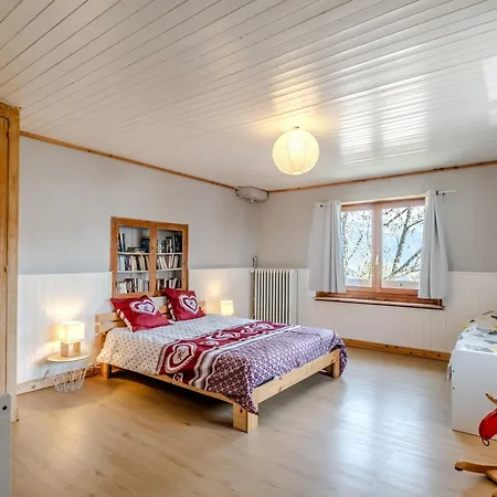 Le Col De Feu - Joli Duplex Pour 8 Avec Jardin Lullin
